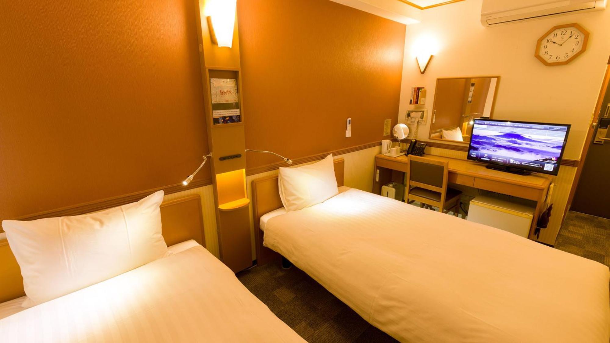 Toyoko Inn Kanazawa-Eki Higashi-Guchi Quarto foto